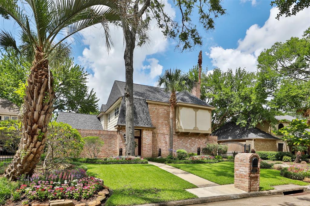 1118 2 Daria Drive, Houston, Texas 77079, 5 Bedrooms Bedrooms, 11 Rooms Rooms,3 BathroomsBathrooms,Single-family,For Sale,Daria,59253316