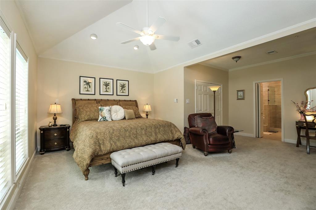 1118 2 Daria Drive, Houston, Texas 77079, 5 Bedrooms Bedrooms, 11 Rooms Rooms,3 BathroomsBathrooms,Single-family,For Sale,Daria,59253316