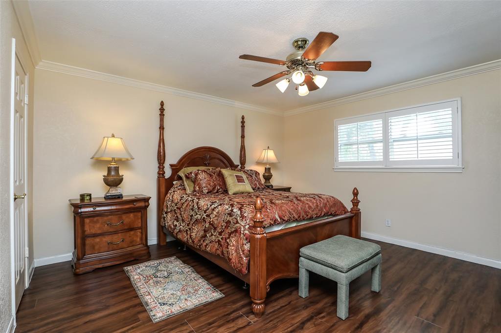 1118 2 Daria Drive, Houston, Texas 77079, 5 Bedrooms Bedrooms, 11 Rooms Rooms,3 BathroomsBathrooms,Single-family,For Sale,Daria,59253316