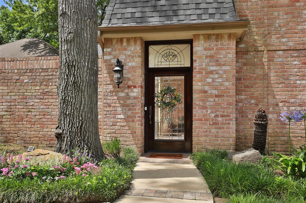 1118 2 Daria Drive, Houston, Texas 77079, 5 Bedrooms Bedrooms, 11 Rooms Rooms,3 BathroomsBathrooms,Single-family,For Sale,Daria,59253316