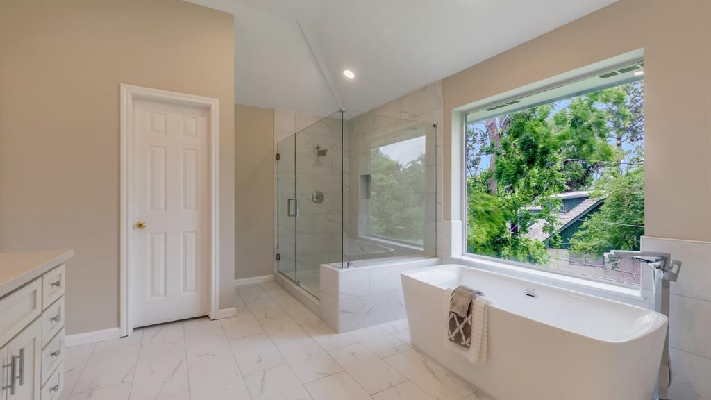 2523 2 Baycrest Drive, Houston, Texas 77058, 3 Bedrooms Bedrooms, ,2 BathroomsBathrooms,Single-family,For Sale,Baycrest,83231150