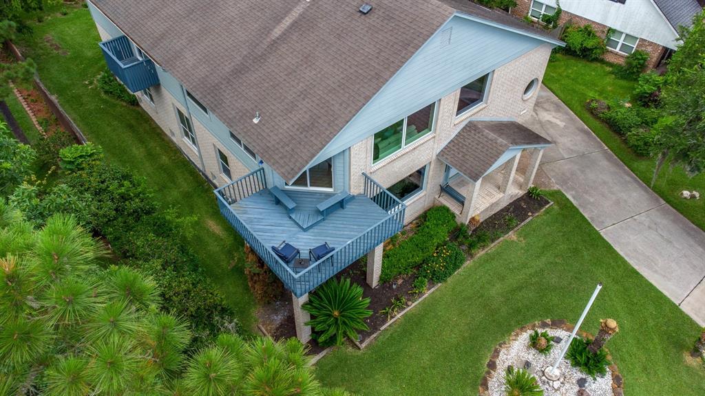 2523 2 Baycrest Drive, Houston, Texas 77058, 3 Bedrooms Bedrooms, ,2 BathroomsBathrooms,Single-family,For Sale,Baycrest,83231150