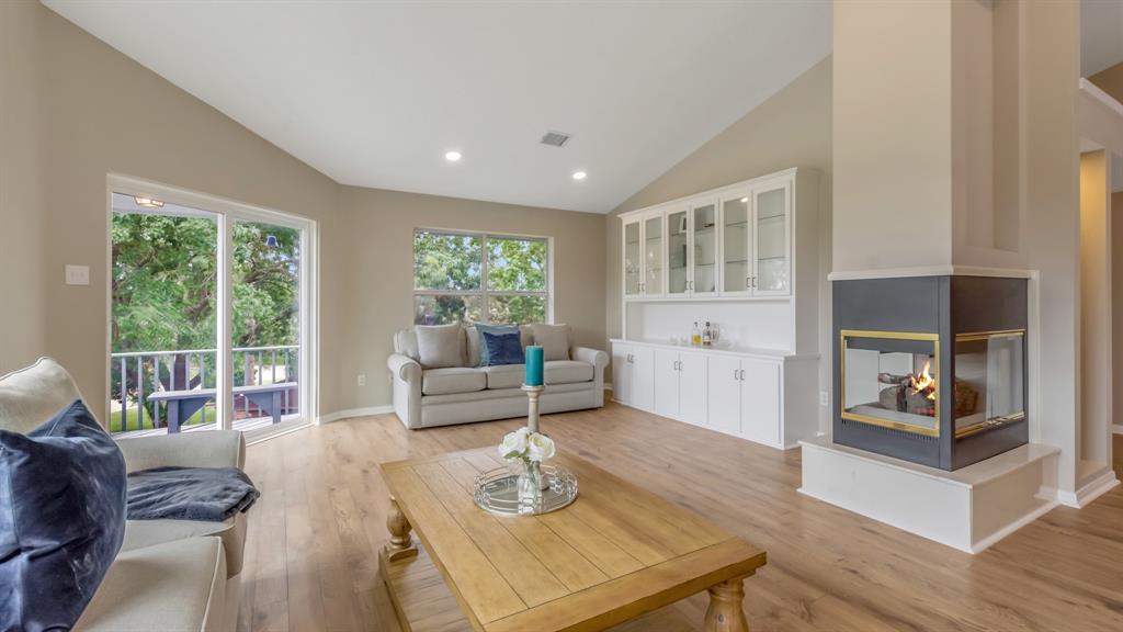 2523 2 Baycrest Drive, Houston, Texas 77058, 3 Bedrooms Bedrooms, ,2 BathroomsBathrooms,Single-family,For Sale,Baycrest,83231150