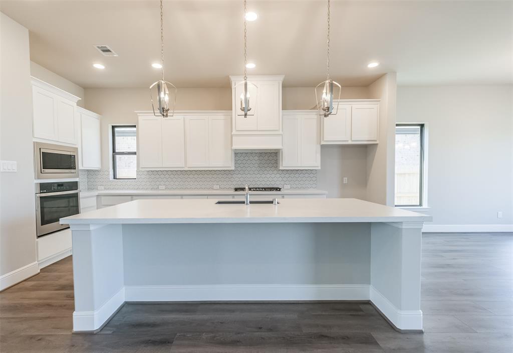 5414 2 Streamside Trail, Fulshear, Texas 77441, 5 Bedrooms Bedrooms, 9 Rooms Rooms,4 BathroomsBathrooms,Single-family,For Sale,Streamside Trail,86017521