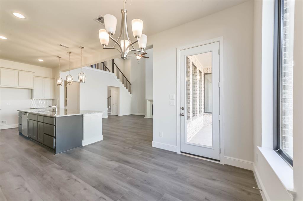 30626 2 South Creek Way, Fulshear, Texas 77441, 4 Bedrooms Bedrooms, 10 Rooms Rooms,3 BathroomsBathrooms,Single-family,For Sale,South Creek Way,88910861