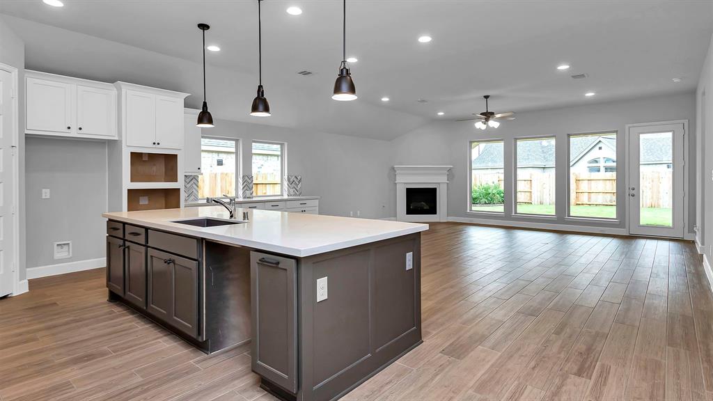 7307 1 Camden Crestwood Way, Katy, Texas 77493, 4 Bedrooms Bedrooms, 7 Rooms Rooms,3 BathroomsBathrooms,Single-family,For Sale,Camden Crestwood,59503497
