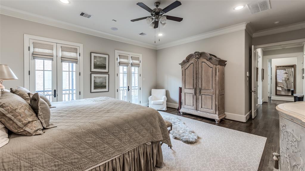1010 3 Nantucket Drive, Houston, Texas 77057, 4 Bedrooms Bedrooms, 11 Rooms Rooms,4 BathroomsBathrooms,Single-family,For Sale,Nantucket,68064743