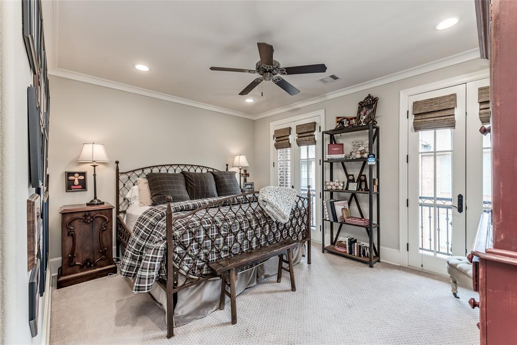 1010 3 Nantucket Drive, Houston, Texas 77057, 4 Bedrooms Bedrooms, 11 Rooms Rooms,4 BathroomsBathrooms,Single-family,For Sale,Nantucket,68064743