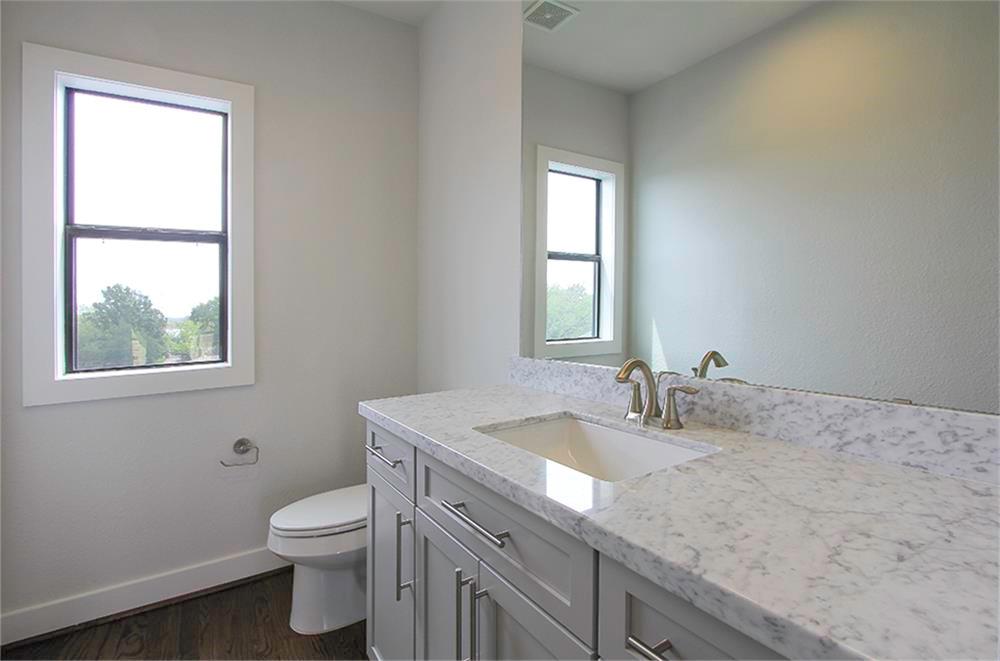 1809 3 Colonel Forbins, Houston, Texas 77043, 3 Bedrooms Bedrooms, 9 Rooms Rooms,3 BathroomsBathrooms,Single-family,For Sale,Colonel Forbins,84970945