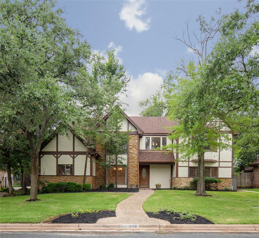 206 Ember Glow CIR, College Station, TX 77840