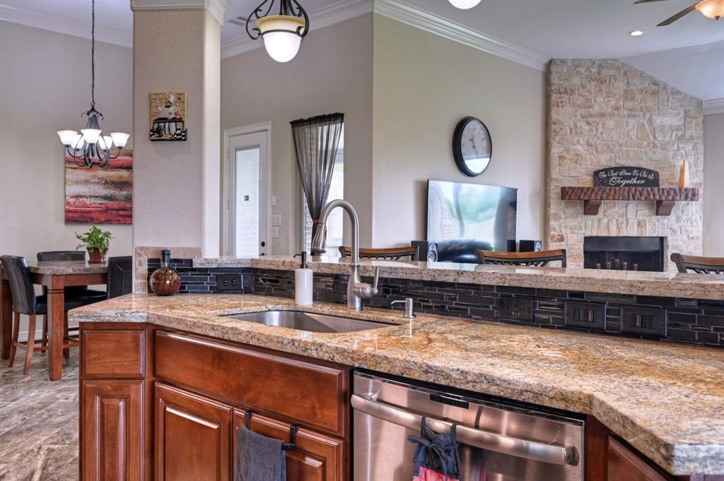 13126 1 Sunrise Bluff Drive, Hockley, Texas 77447, 4 Bedrooms Bedrooms, 9 Rooms Rooms,3 BathroomsBathrooms,Single-family,For Sale,Sunrise Bluff,79259961