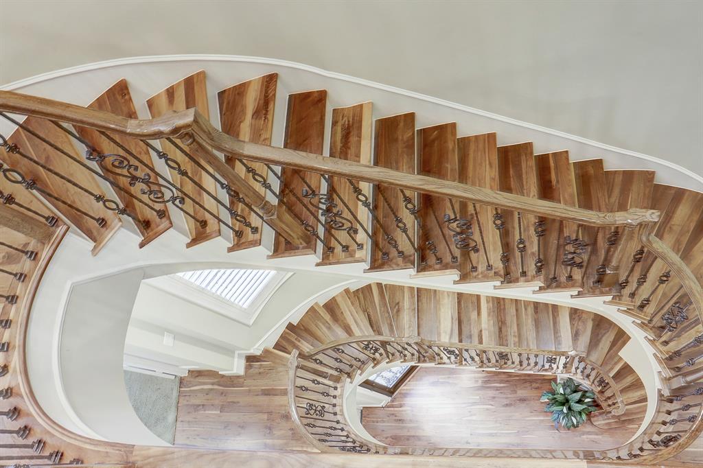 2701 3 West Lane Drive, Houston, Texas 77027, 4 Bedrooms Bedrooms, 8 Rooms Rooms,4 BathroomsBathrooms,Single-family,For Sale,West Lane,55542573