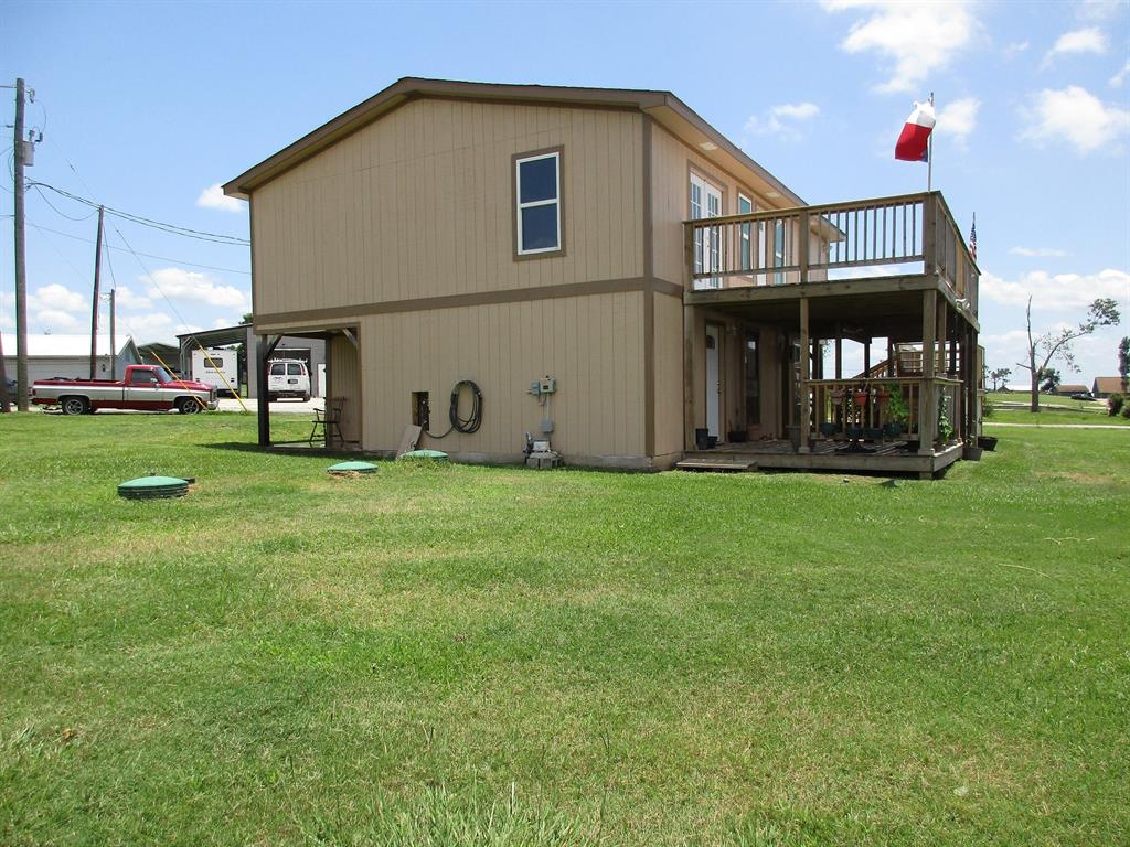 Onalaska, TX 77360,210 4th AVE