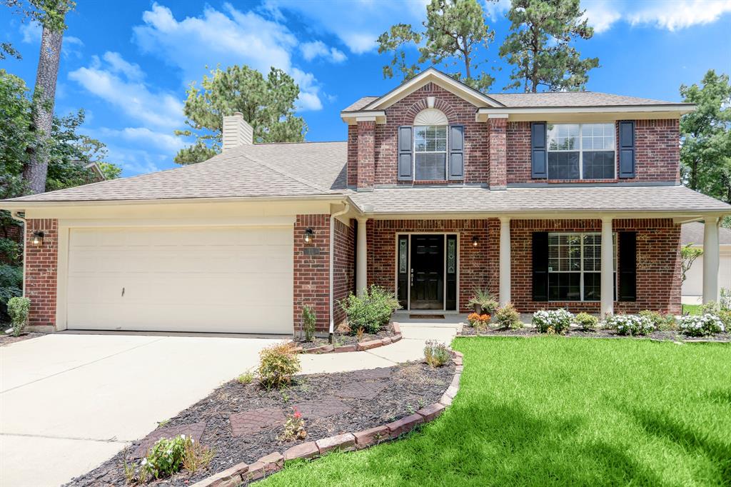 11 W Stony End Place The Woodlands, Texas Great location in the heart of The Woodlands! Beautiful home, 4 bedrooms/ 2.5 Bathrooms, located on a cul-de-sac. Kitchen with granite counters and stainless steel appliances, opens to breakfast and family rooms. Formal dining with glass doors. Updated flooring throughout the first floor. Beautiful back yard with a deck. Zoned to exemplary schools! Enjoy the parks and bike/walking trails. Washer, dryer and refrigerator included.