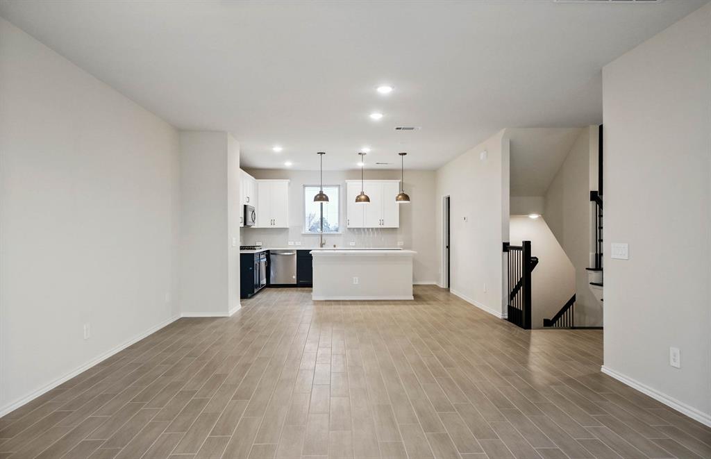 3410 3 Avondale View Drive, Houston, Texas 77025, 3 Bedrooms Bedrooms, 4 Rooms Rooms,2 BathroomsBathrooms,Single-family,For Sale,Avondale View,76260449