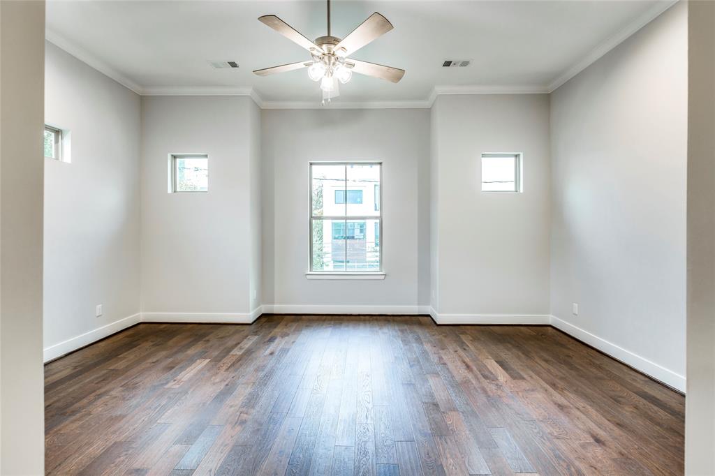 2710 2 BEAUCHAMP Street, Houston, Texas 77009, 3 Bedrooms Bedrooms, 11 Rooms Rooms,2 BathroomsBathrooms,Single-family,For Sale,BEAUCHAMP,86531345