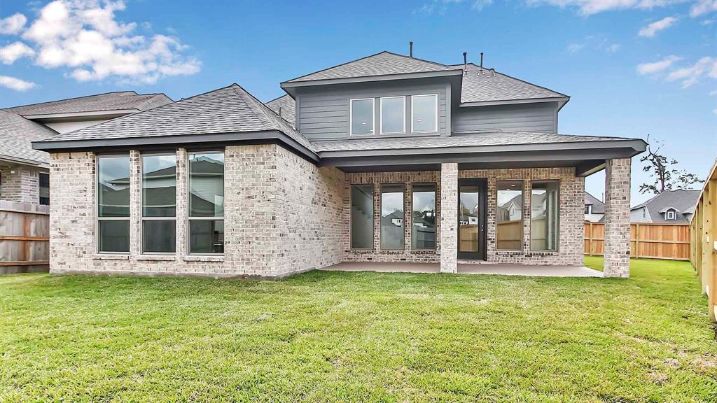 11911 2 Bazley Knoll Drive, Humble, Texas 77346, 4 Bedrooms Bedrooms, 9 Rooms Rooms,3 BathroomsBathrooms,Single-family,For Sale,Bazley Knoll,14748825