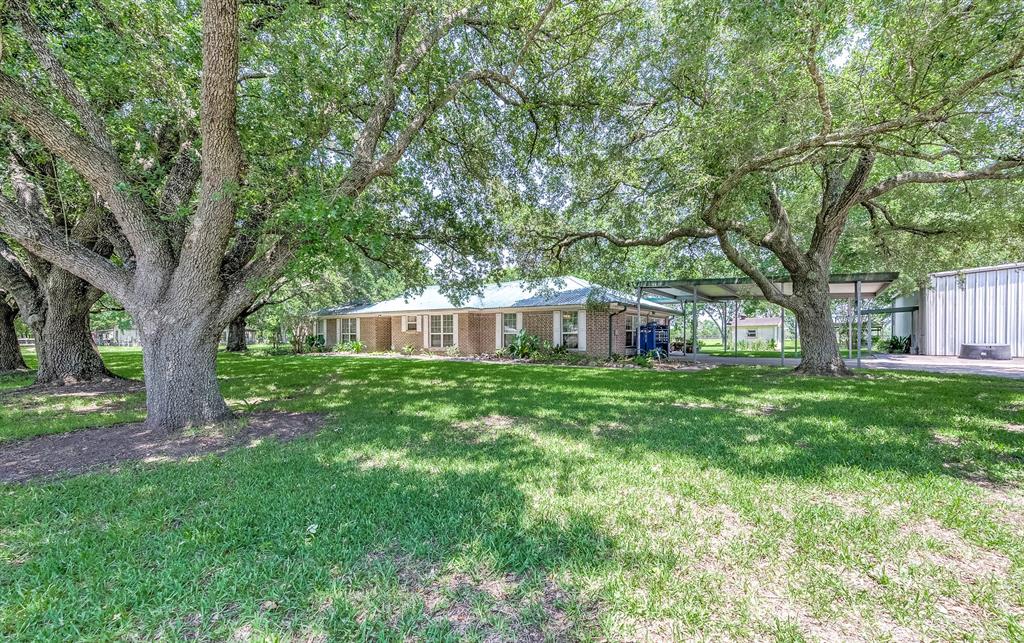 1940 1 County Road 99, Alvin, Texas 77511, 3 Bedrooms Bedrooms, 8 Rooms Rooms,2 BathroomsBathrooms,Single-family,For Sale,County Road 99,7050299