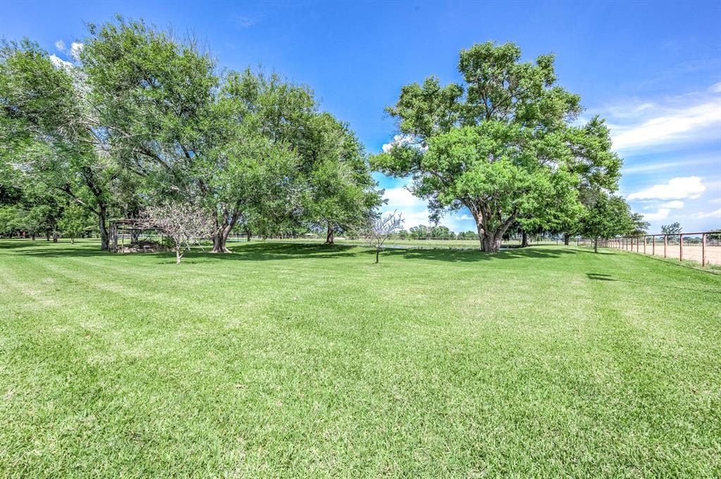 1940 1 County Road 99, Alvin, Texas 77511, 3 Bedrooms Bedrooms, 8 Rooms Rooms,2 BathroomsBathrooms,Single-family,For Sale,County Road 99,7050299