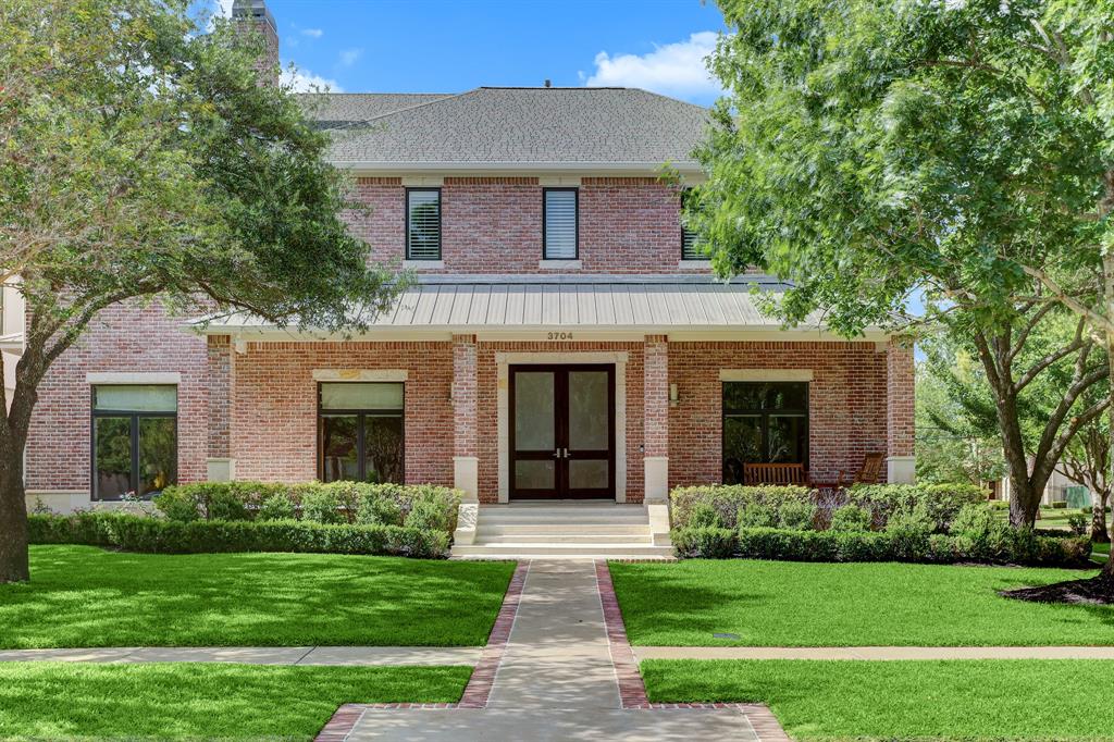 3704 2 Darcus Street, Houston, Texas 77005, 5 Bedrooms Bedrooms, 13 Rooms Rooms,6 BathroomsBathrooms,Single-family,For Sale,Darcus,21666763