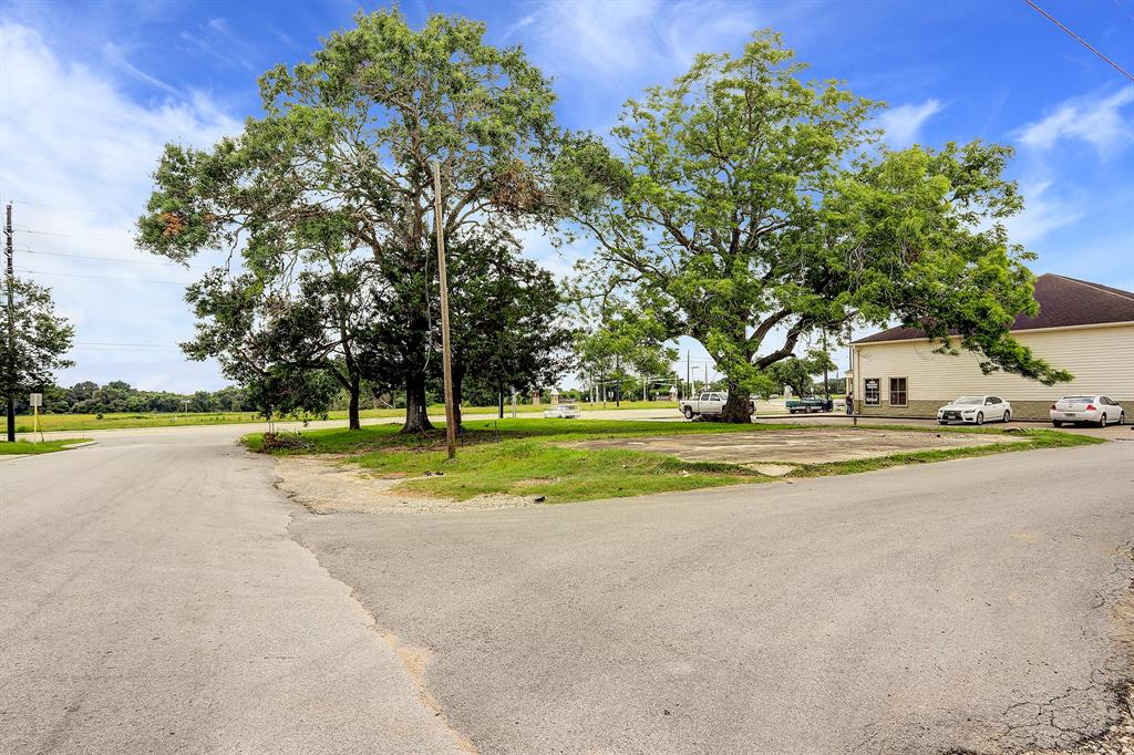 30402 Front Street, Fulshear, Texas 77441, ,Lots,For Sale,Front,81810542