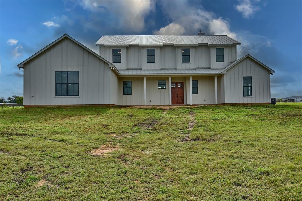 751 Pulawski School LN, Chappell Hill, TX 77426