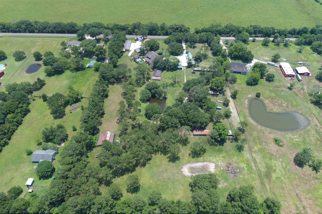 2980 2 County Road 180, Alvin, Texas 77511, 5 Bedrooms Bedrooms, 14 Rooms Rooms,3 BathroomsBathrooms,Single-family,For Sale,County Road 180,95128698