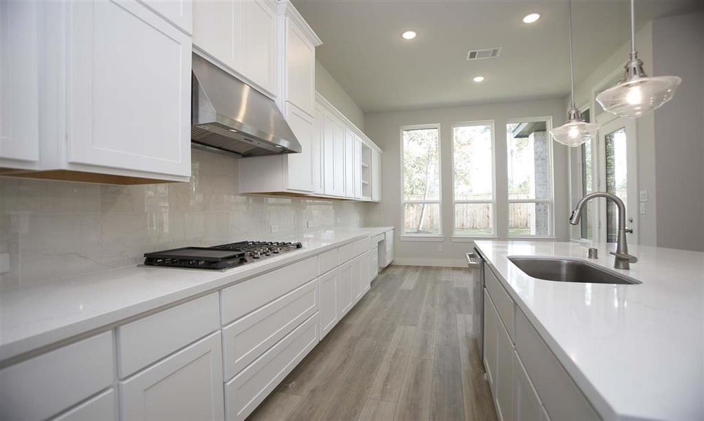 130 1.5 Sugar Pine Court, Montgomery, Texas 77316, 4 Bedrooms Bedrooms, 6 Rooms Rooms,3 BathroomsBathrooms,Single-family,For Sale,Sugar Pine,55929276