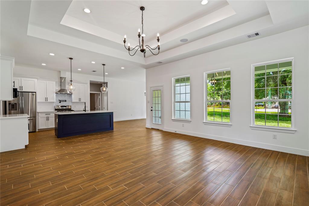 423 1 Amherst Drive, West Columbia, Texas 77486, 4 Bedrooms Bedrooms, 11 Rooms Rooms,2 BathroomsBathrooms,Single-family,For Sale,Amherst,80230540