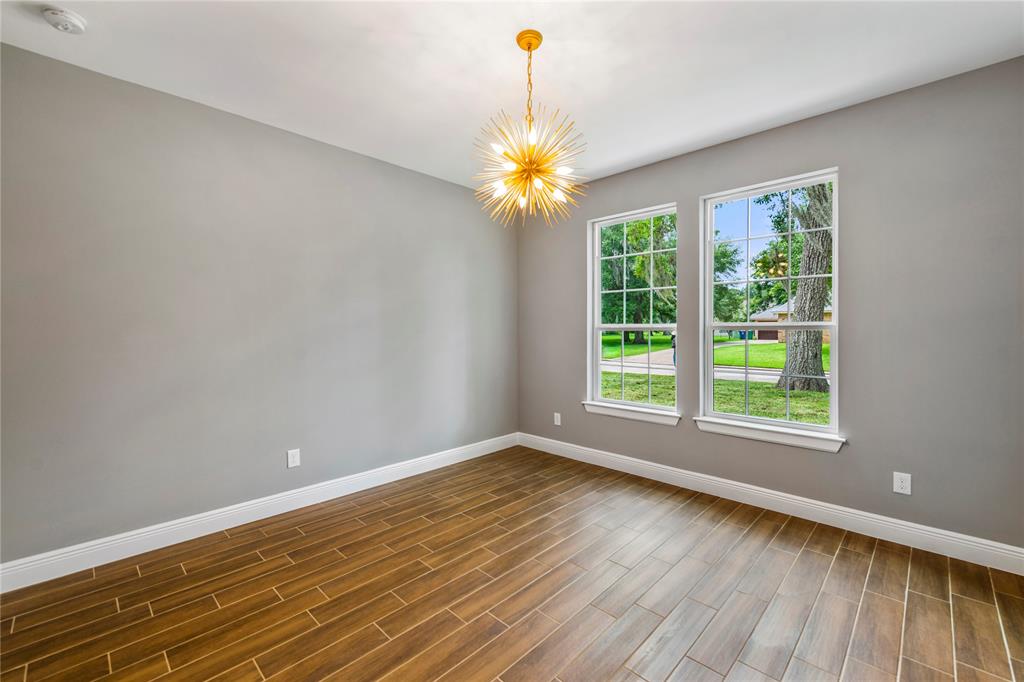 423 1 Amherst Drive, West Columbia, Texas 77486, 4 Bedrooms Bedrooms, 11 Rooms Rooms,2 BathroomsBathrooms,Single-family,For Sale,Amherst,80230540
