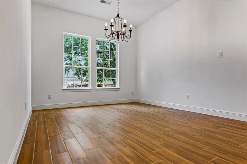 423 1 Amherst Drive, West Columbia, Texas 77486, 4 Bedrooms Bedrooms, 11 Rooms Rooms,2 BathroomsBathrooms,Single-family,For Sale,Amherst,80230540