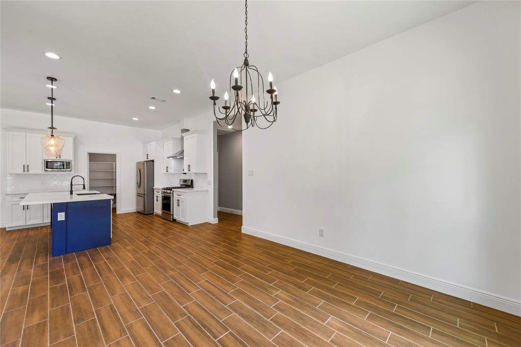 423 1 Amherst Drive, West Columbia, Texas 77486, 4 Bedrooms Bedrooms, 11 Rooms Rooms,2 BathroomsBathrooms,Single-family,For Sale,Amherst,80230540