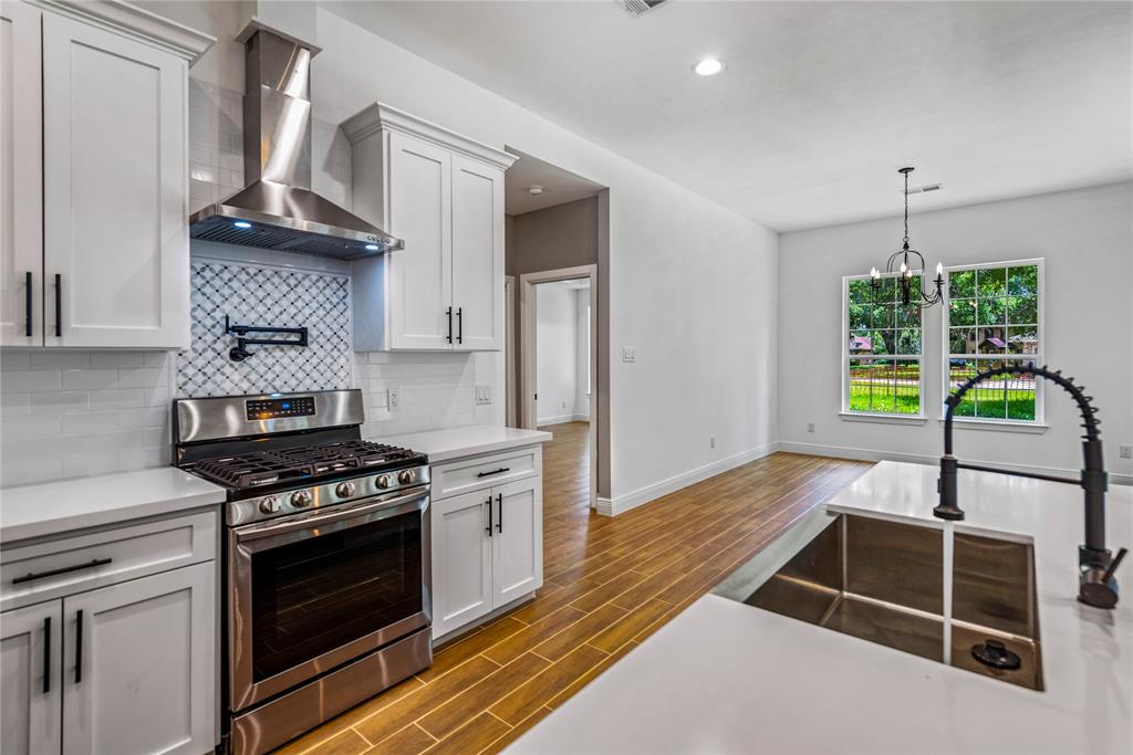 423 1 Amherst Drive, West Columbia, Texas 77486, 4 Bedrooms Bedrooms, 11 Rooms Rooms,2 BathroomsBathrooms,Single-family,For Sale,Amherst,80230540