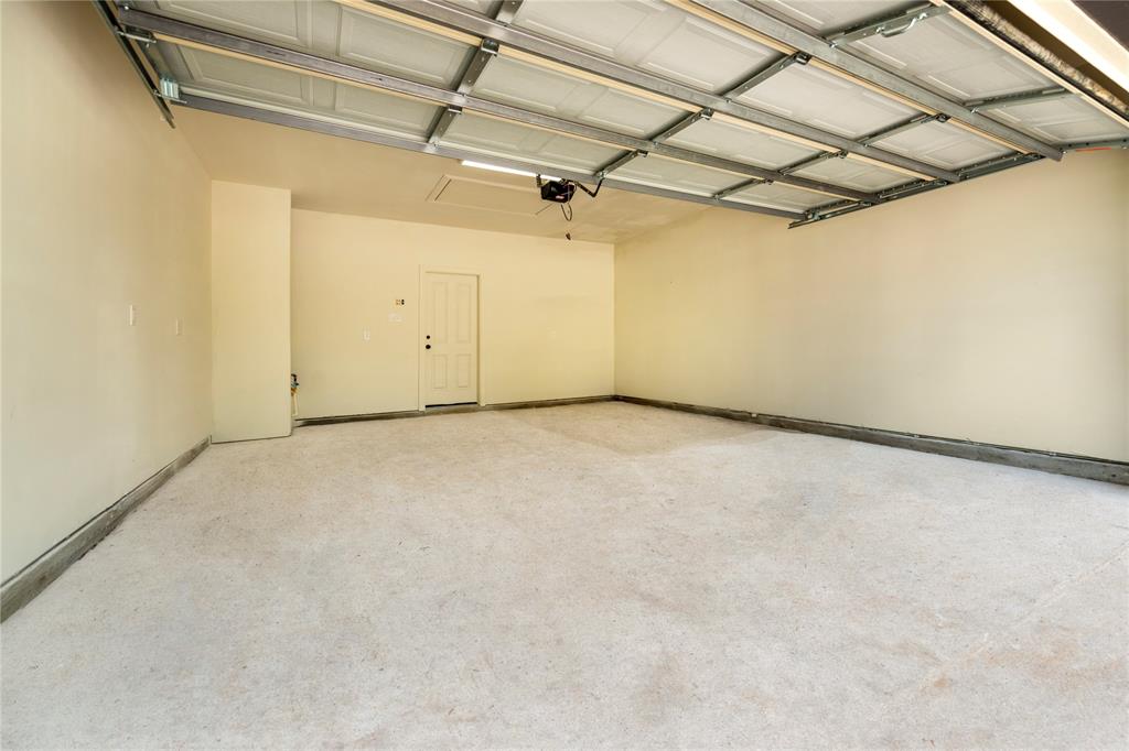 423 1 Amherst Drive, West Columbia, Texas 77486, 4 Bedrooms Bedrooms, 11 Rooms Rooms,2 BathroomsBathrooms,Single-family,For Sale,Amherst,80230540
