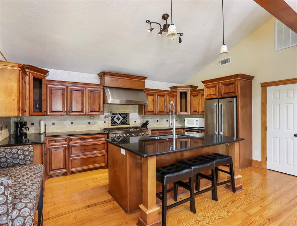 4402 3 5th Street, Bacliff, Texas 77518, 3 Bedrooms Bedrooms, 6 Rooms Rooms,2 BathroomsBathrooms,Single-family,For Sale,5th,79093230