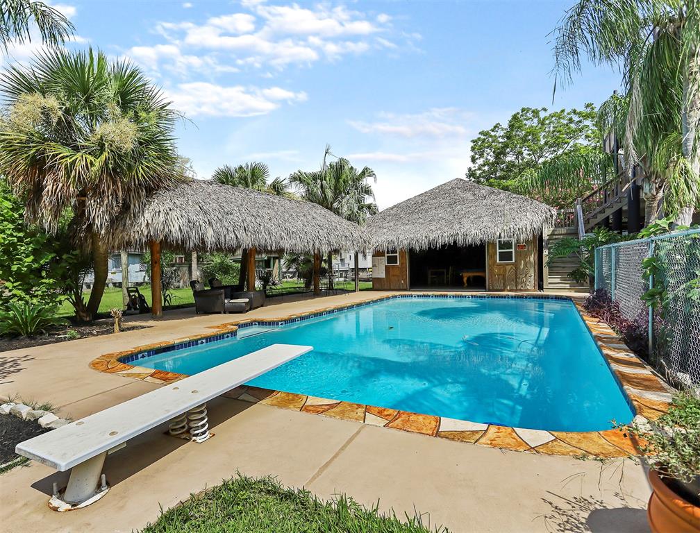 4402 3 5th Street, Bacliff, Texas 77518, 3 Bedrooms Bedrooms, 6 Rooms Rooms,2 BathroomsBathrooms,Single-family,For Sale,5th,79093230