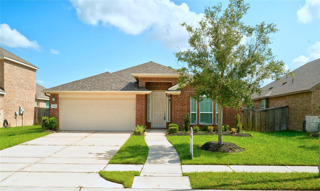 2315 Newton Branch LN, Pearland, TX 77089