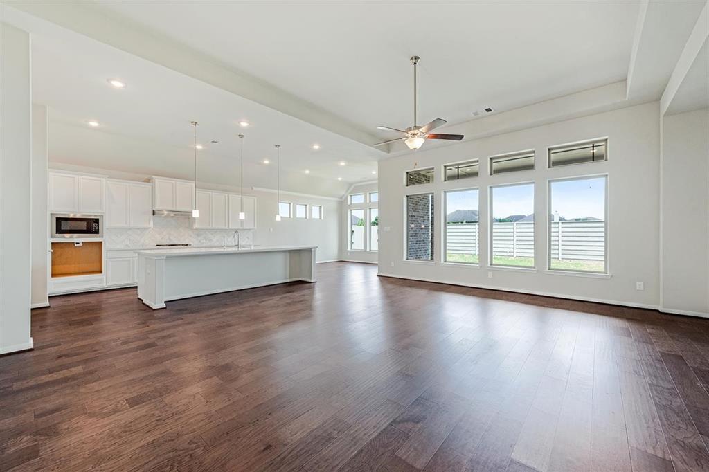 2947 1 Harbor Spring Way, Manvel, Texas 77578, 4 Bedrooms Bedrooms, 11 Rooms Rooms,3 BathroomsBathrooms,Single-family,For Sale,Harbor Spring,84376867