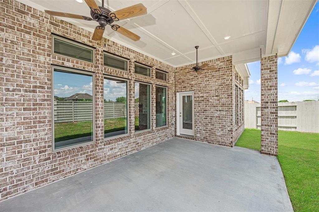 2947 1 Harbor Spring Way, Manvel, Texas 77578, 4 Bedrooms Bedrooms, 11 Rooms Rooms,3 BathroomsBathrooms,Single-family,For Sale,Harbor Spring,84376867