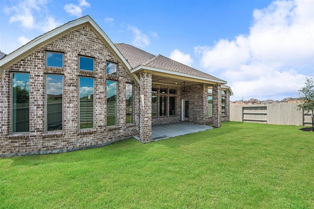 2947 1 Harbor Spring Way, Manvel, Texas 77578, 4 Bedrooms Bedrooms, 11 Rooms Rooms,3 BathroomsBathrooms,Single-family,For Sale,Harbor Spring,84376867