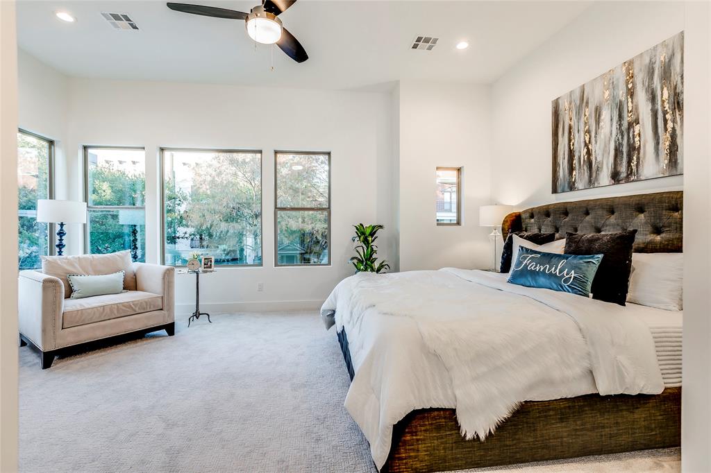 1332 2 BELL Street, Houston, Texas 77019, 3 Bedrooms Bedrooms, 11 Rooms Rooms,2 BathroomsBathrooms,Single-family,For Sale,BELL,68872809