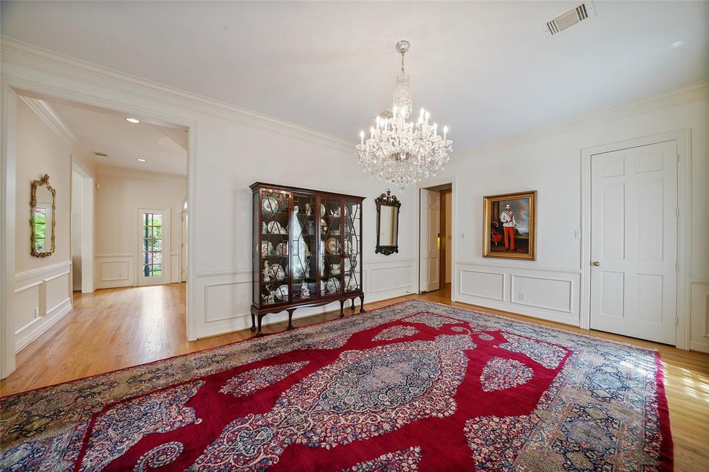 6011 2 Riverview Way, Houston, Texas 77057, 5 Bedrooms Bedrooms, 12 Rooms Rooms,5 BathroomsBathrooms,Single-family,For Sale,Riverview,17707230