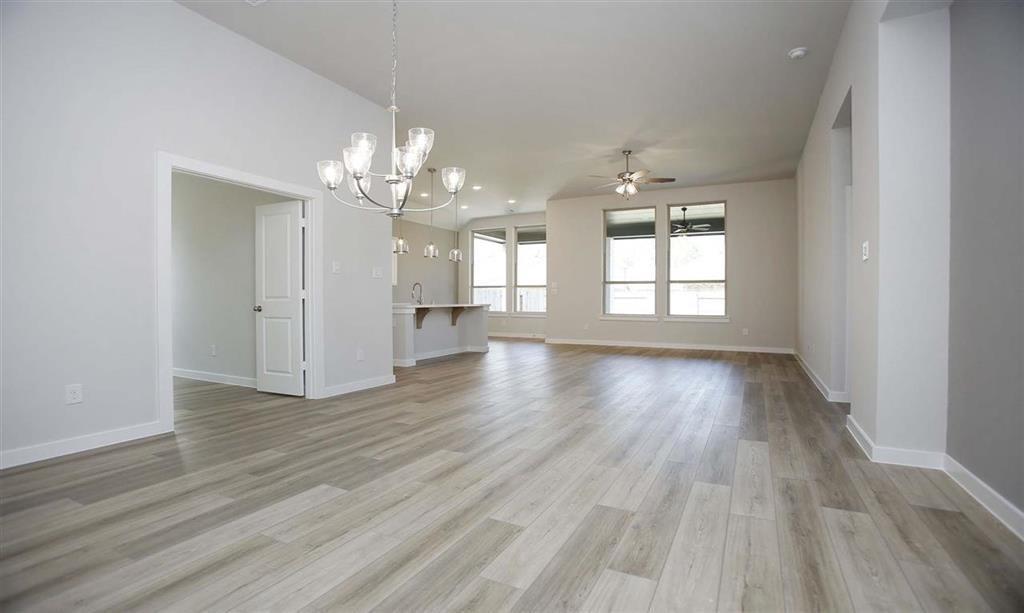 12127 1 McKavett Fort Drive, Humble, Texas 77346, 4 Bedrooms Bedrooms, 5 Rooms Rooms,3 BathroomsBathrooms,Single-family,For Sale,McKavett Fort Drive,84062512