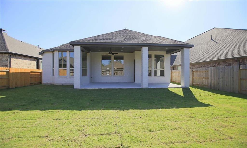 12127 1 McKavett Fort Drive, Humble, Texas 77346, 4 Bedrooms Bedrooms, 5 Rooms Rooms,3 BathroomsBathrooms,Single-family,For Sale,McKavett Fort Drive,84062512
