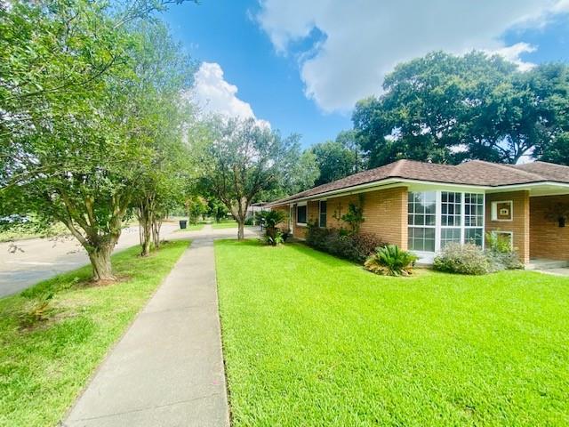 2134 1 Chippendale Road, Houston, Texas 77018, 3 Bedrooms Bedrooms, 13 Rooms Rooms,2 BathroomsBathrooms,Single-family,For Sale,Chippendale,34895065