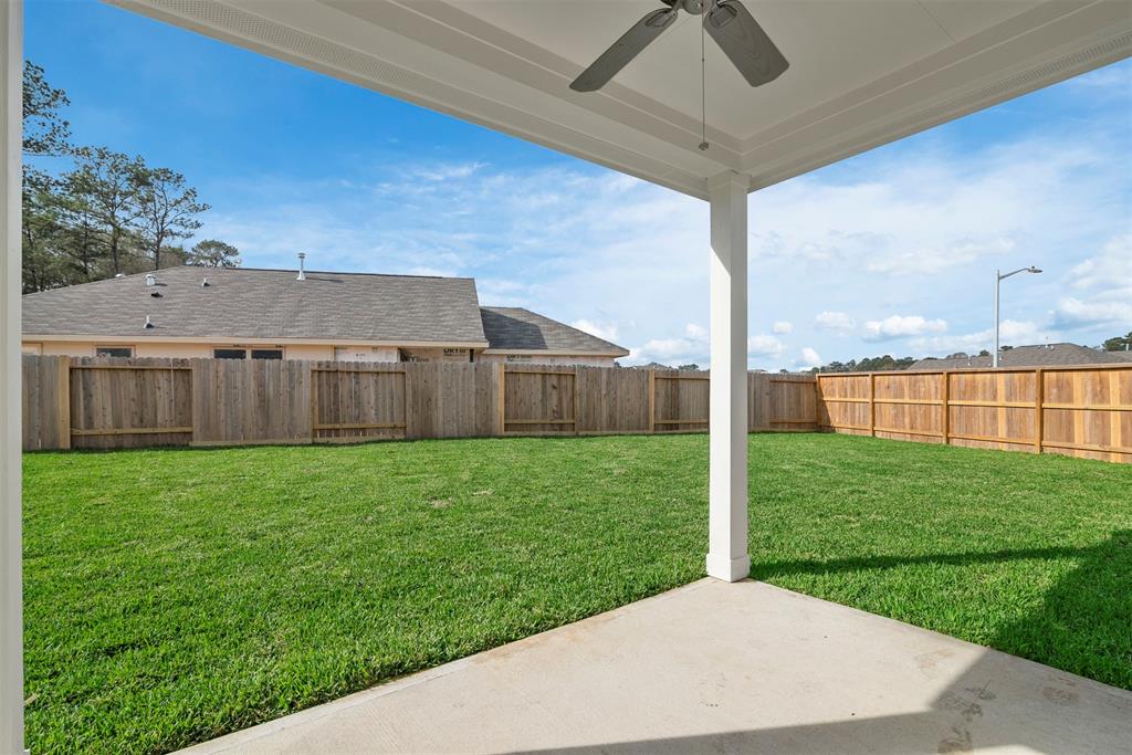 17520 2 Rosewood Manor Lane, New Caney, Texas 77357, 5 Bedrooms Bedrooms, 8 Rooms Rooms,3 BathroomsBathrooms,Single-family,For Sale,Rosewood Manor,38128458