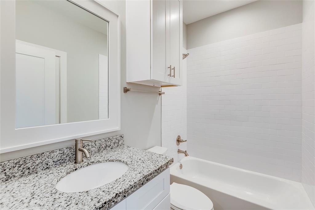 1138 3 BELL Street, Houston, Texas 77019, 4 Bedrooms Bedrooms, 14 Rooms Rooms,3 BathroomsBathrooms,Single-family,For Sale,BELL,54308935