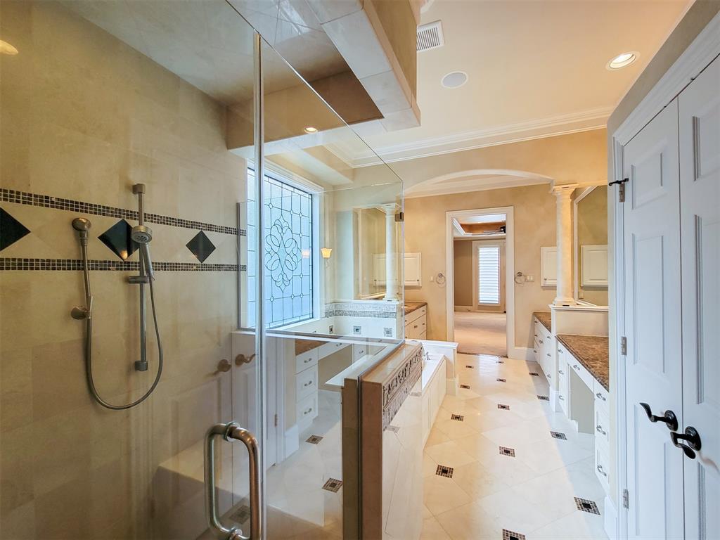 5002 2 Chestnut Street, Bellaire, Texas 77401, 5 Bedrooms Bedrooms, 14 Rooms Rooms,5 BathroomsBathrooms,Single-family,For Sale,Chestnut,74965465