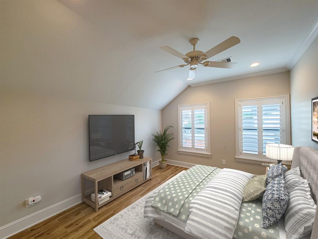 5002 2 Chestnut Street, Bellaire, Texas 77401, 5 Bedrooms Bedrooms, 14 Rooms Rooms,5 BathroomsBathrooms,Single-family,For Sale,Chestnut,74965465