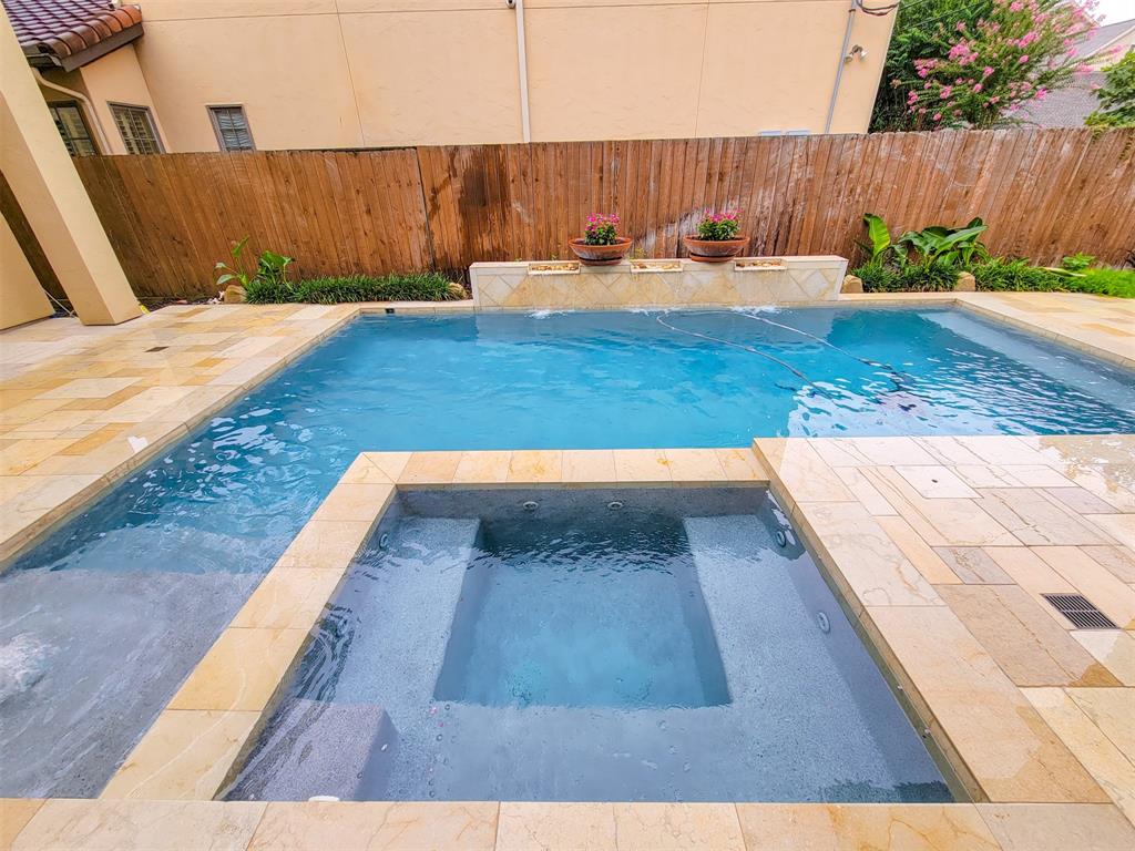 5002 2 Chestnut Street, Bellaire, Texas 77401, 5 Bedrooms Bedrooms, 14 Rooms Rooms,5 BathroomsBathrooms,Single-family,For Sale,Chestnut,74965465
